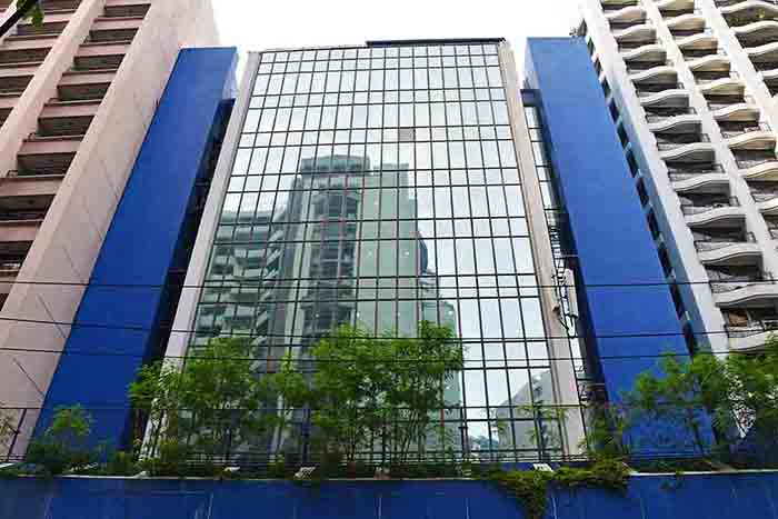 Office Space for Lease in iAcademy Plaza, Sen. Gil Puyat Ave., Makati